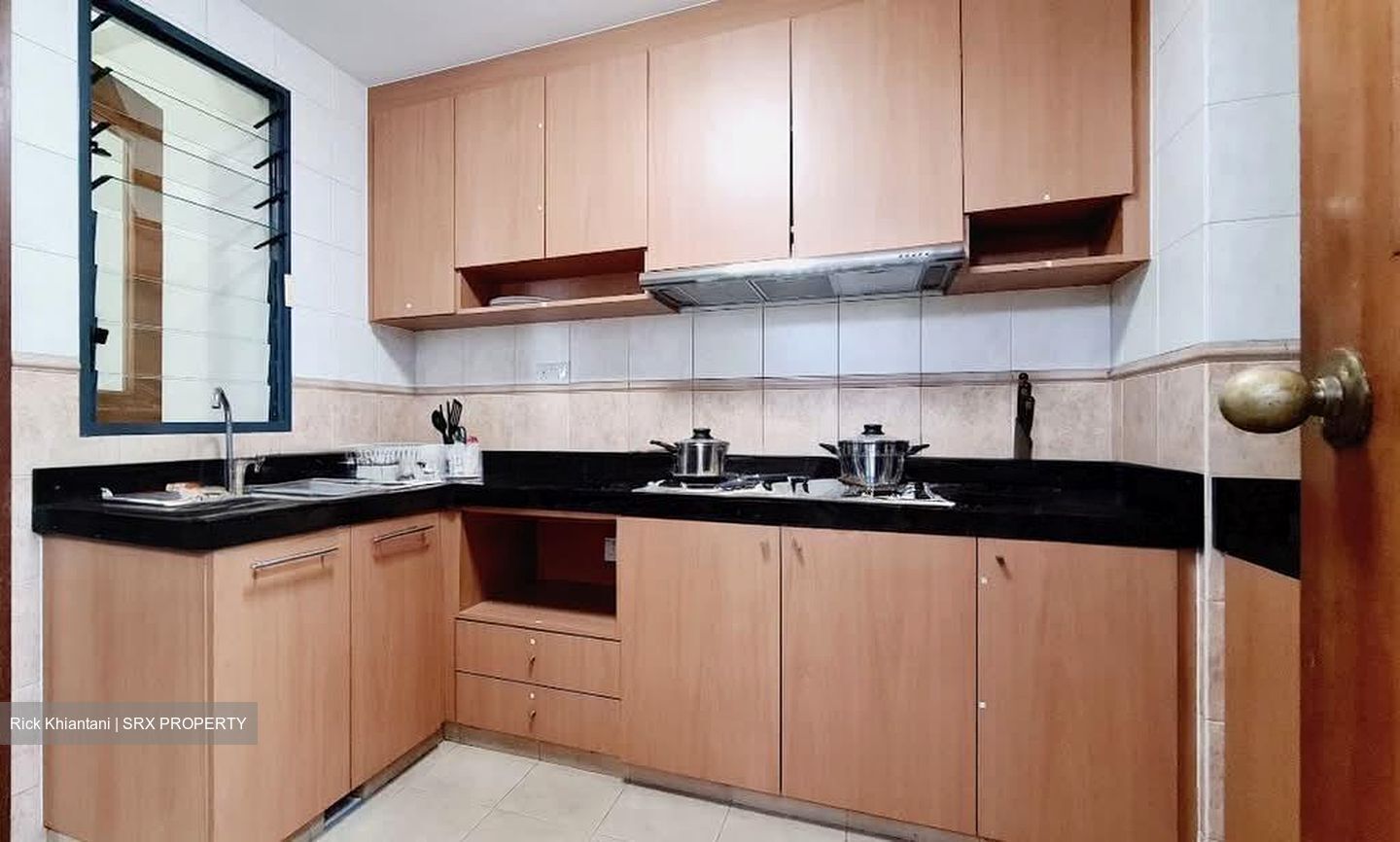 East Meadows (D16), Condominium #592466551